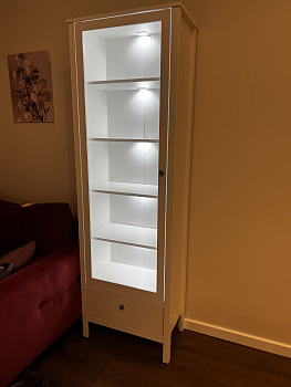 Витрина с подсветкой EWA белый