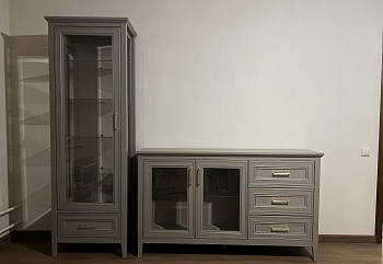 Тумба-витрина с подсветкой Classic глиняный серый KOM2W3S