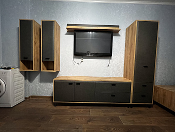 Тумба под телевизор Grace дуб наварра/графит