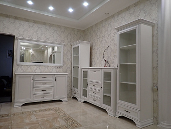 Витрина Kentaki белый