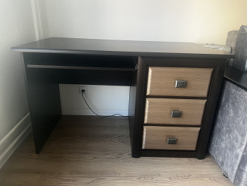 Стол письменный Koen венге штрокс