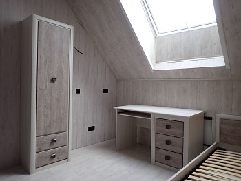 Стол письменный Koen ясень снежный